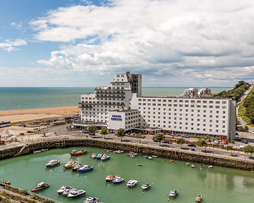 Folkestone Entertainment Breaks