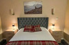 Britannia Inn Glasgow double bed
