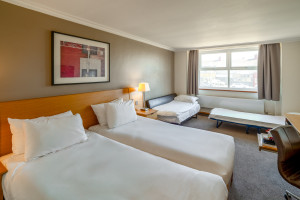 Family 4 Single Beds Room