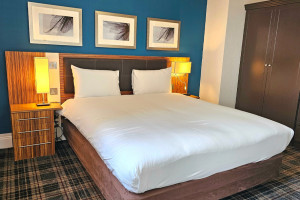 Standard 3 Person Family Room