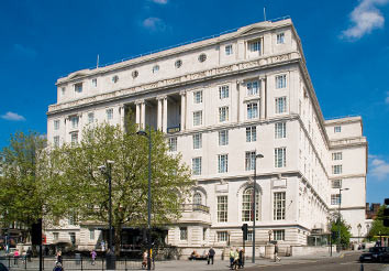 Adelphi Hotel