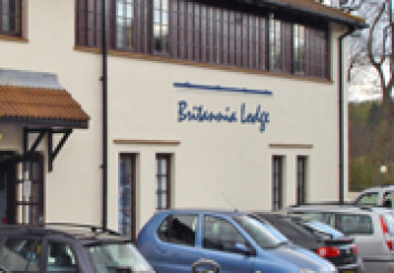Gatwick Lodge