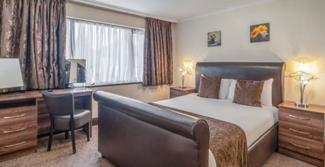 Europa Gatwick Hotel