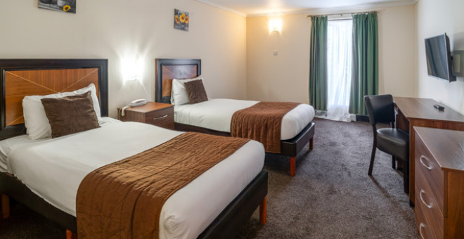 Europa Gatwick Hotel