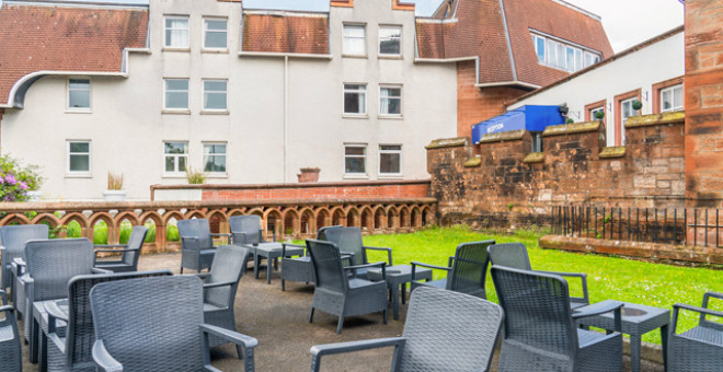 Adamton Country House