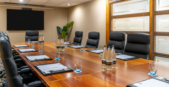 Airport Inn Manchester Hotel & Spa