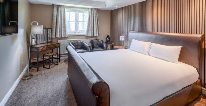 Airport Inn Manchester Hotel & Spa