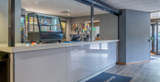 Britannia Hotel Edinburgh Food & Drink Area 