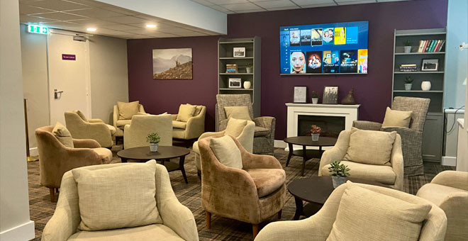 Britannia Inn Glasgow public area 