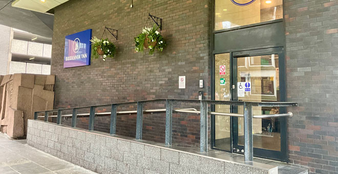 Britannia Inn Glasgow gate