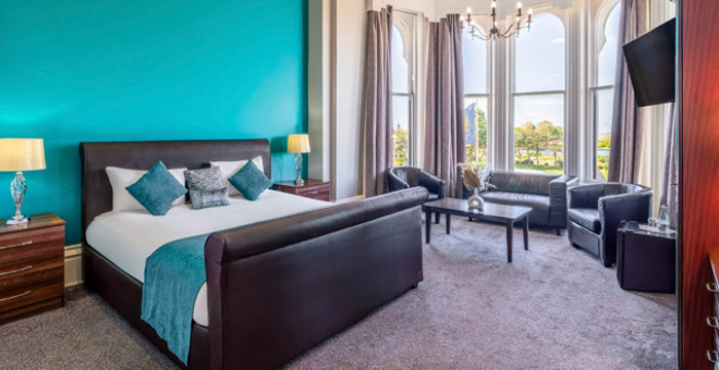 Royal Clifton Hotel double bed 