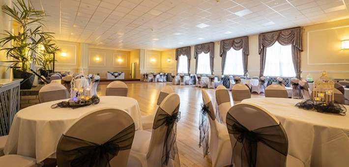 Weddings Venues in Royal Clifton Hotel 