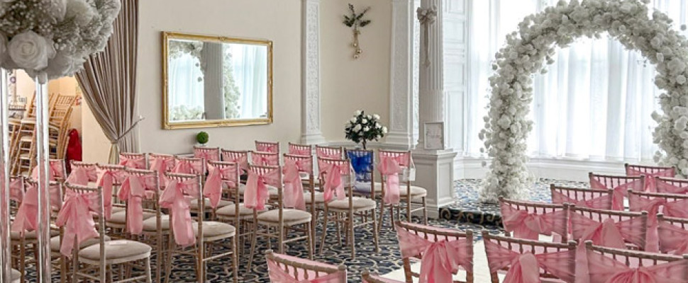 Adamton Country House