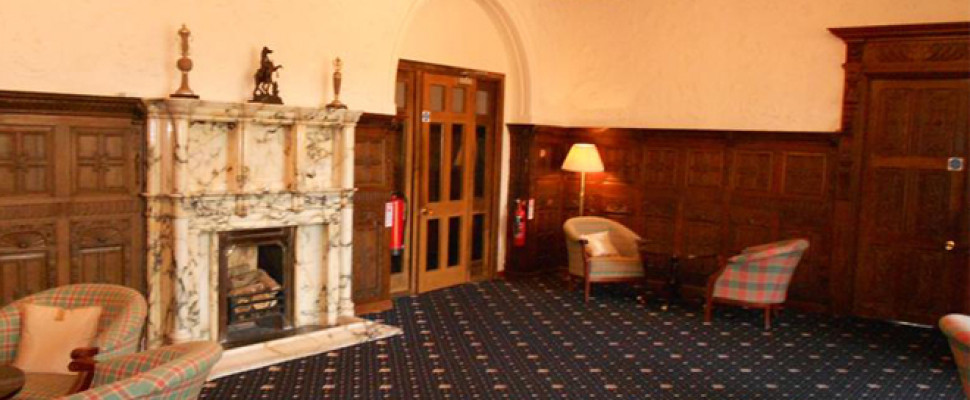 Adamton Country House